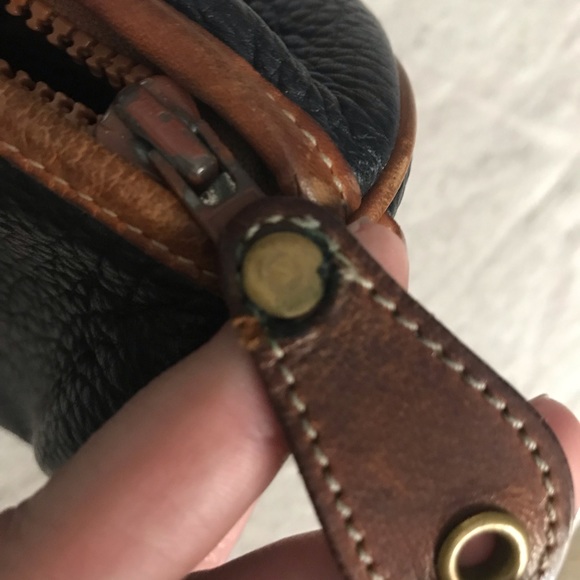 Vintage Black Dooney & Bourke bag - Picture 5 of 8